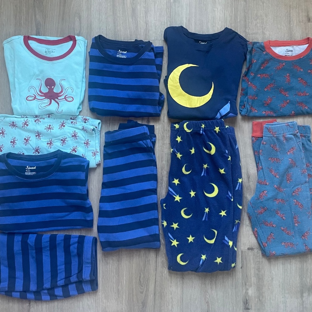 Bundle of Leveret boys pajama sets size 10